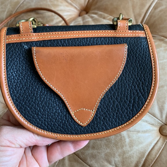 Dooney & Bourke USA Vintage Mini Calvary Crossbody Black/Tan Leather Purse - Picture 6 of 10